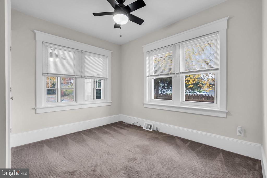 29 SAYBROOK