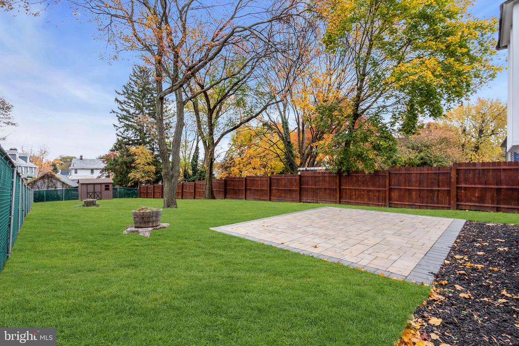 29 SAYBROOK