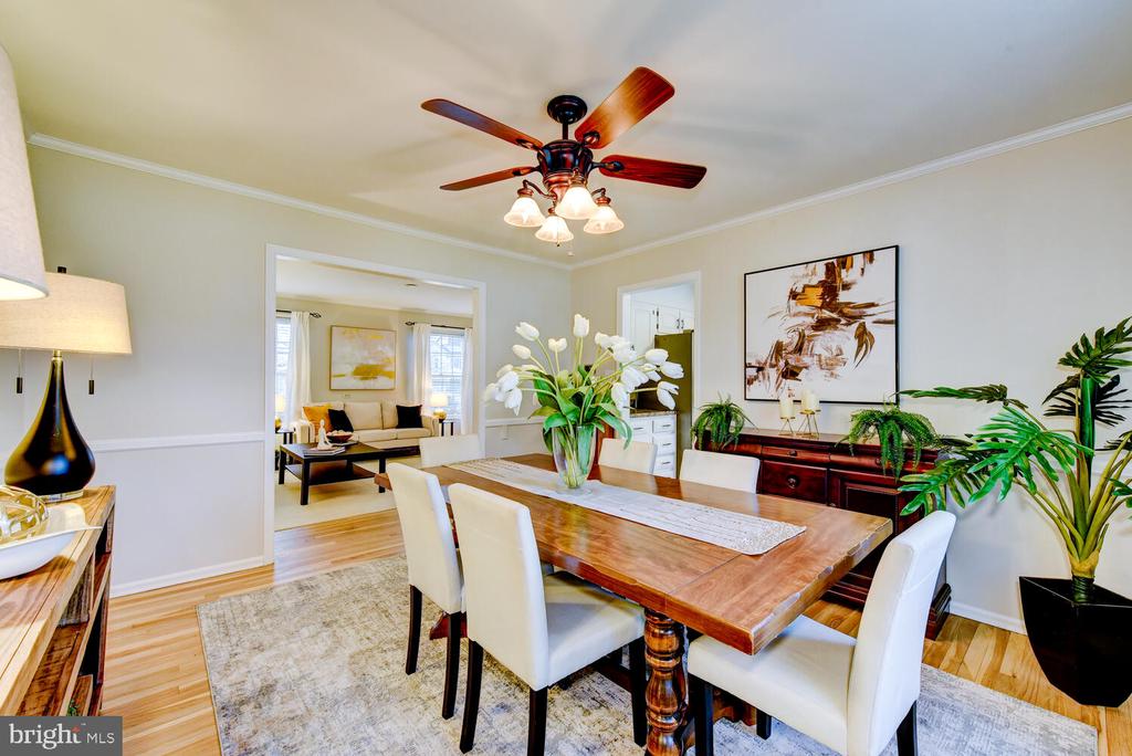 6 COVENTRY CIRCLE