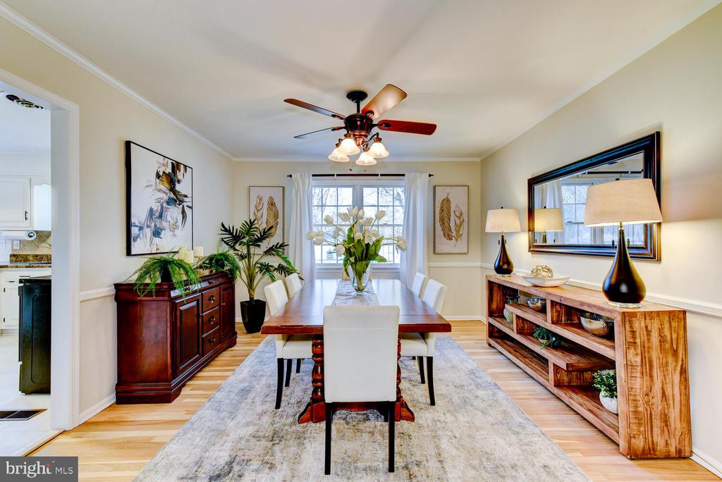 6 COVENTRY CIRCLE