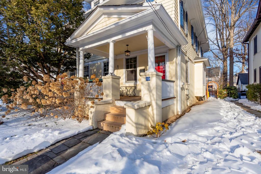 33 JEFFERSON ROAD