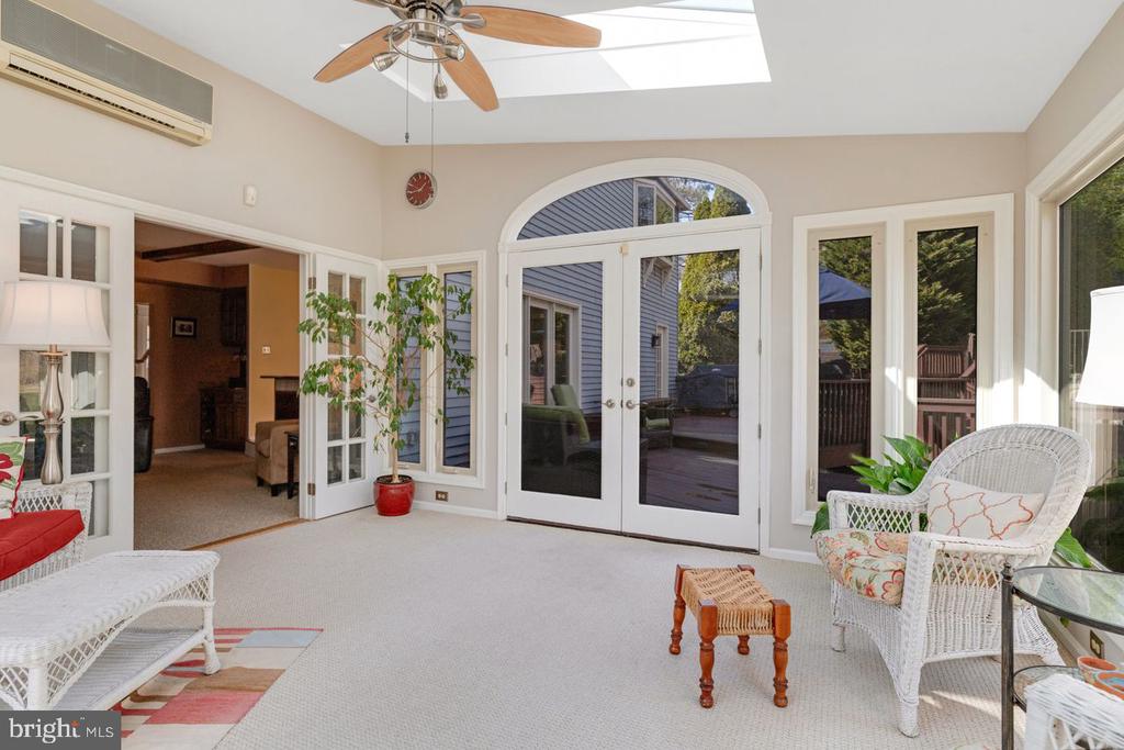 41 LAWRENCIA DRIVE