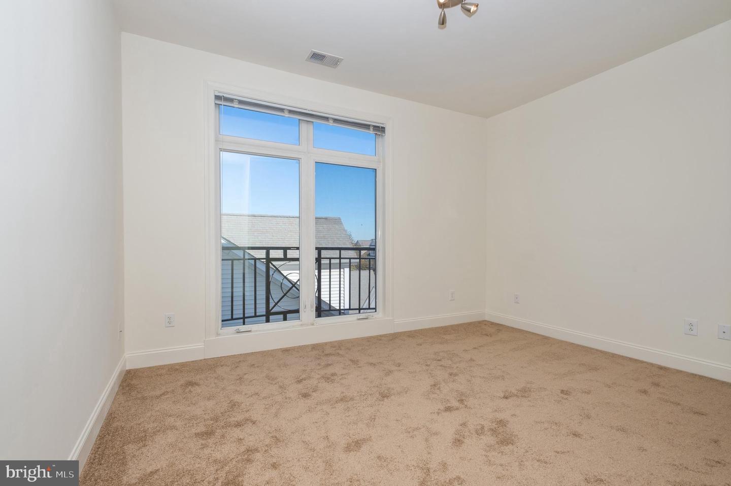 2 N COMMERCE SQUARE 302