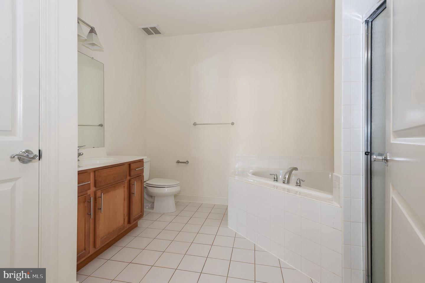 2 N COMMERCE SQUARE 302