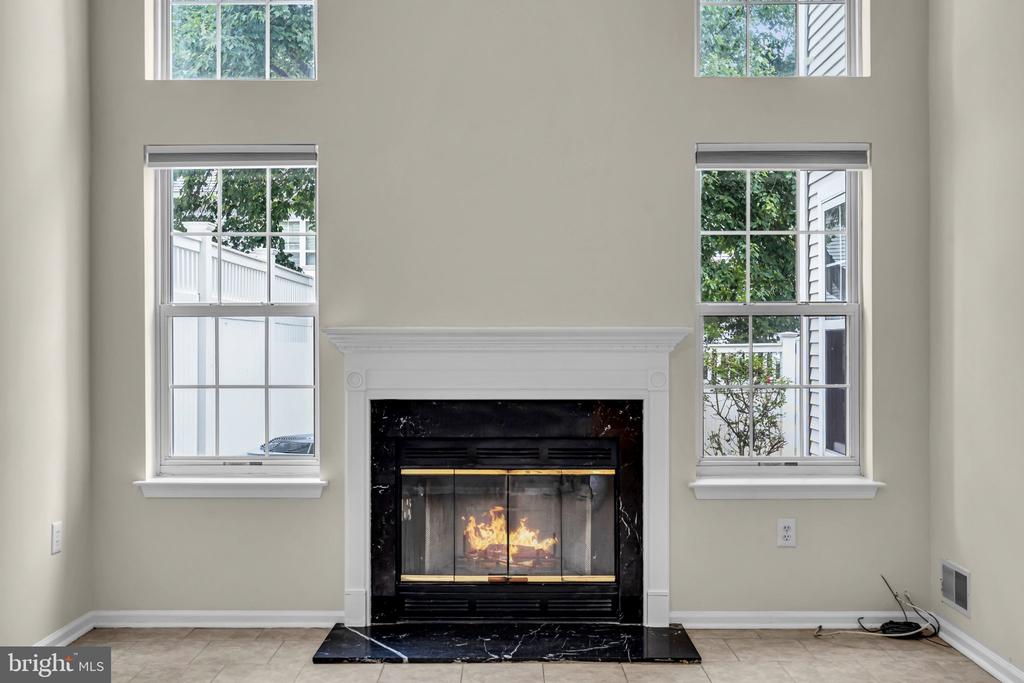 206 SANDPIPER COURT