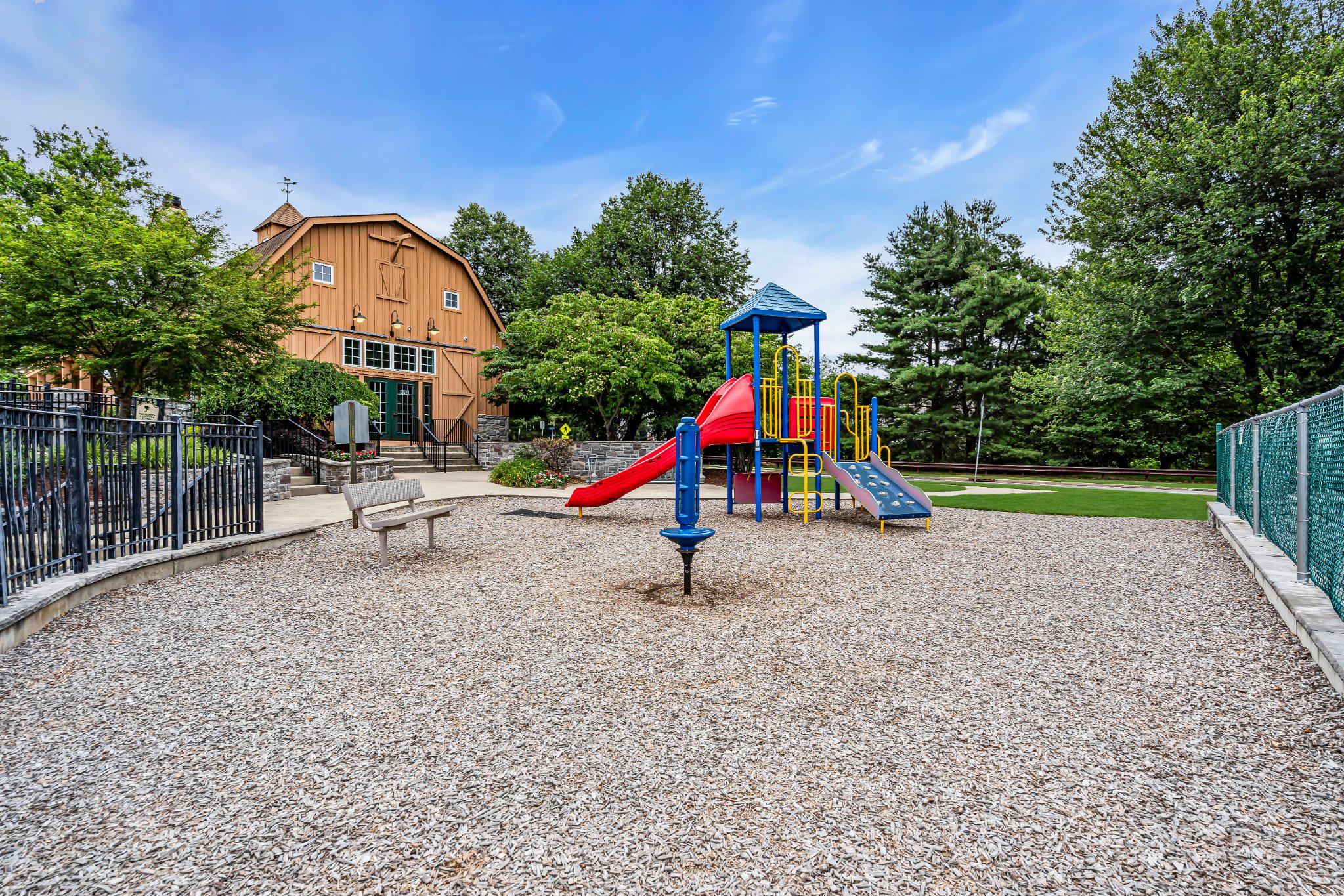 206 SANDPIPER COURT