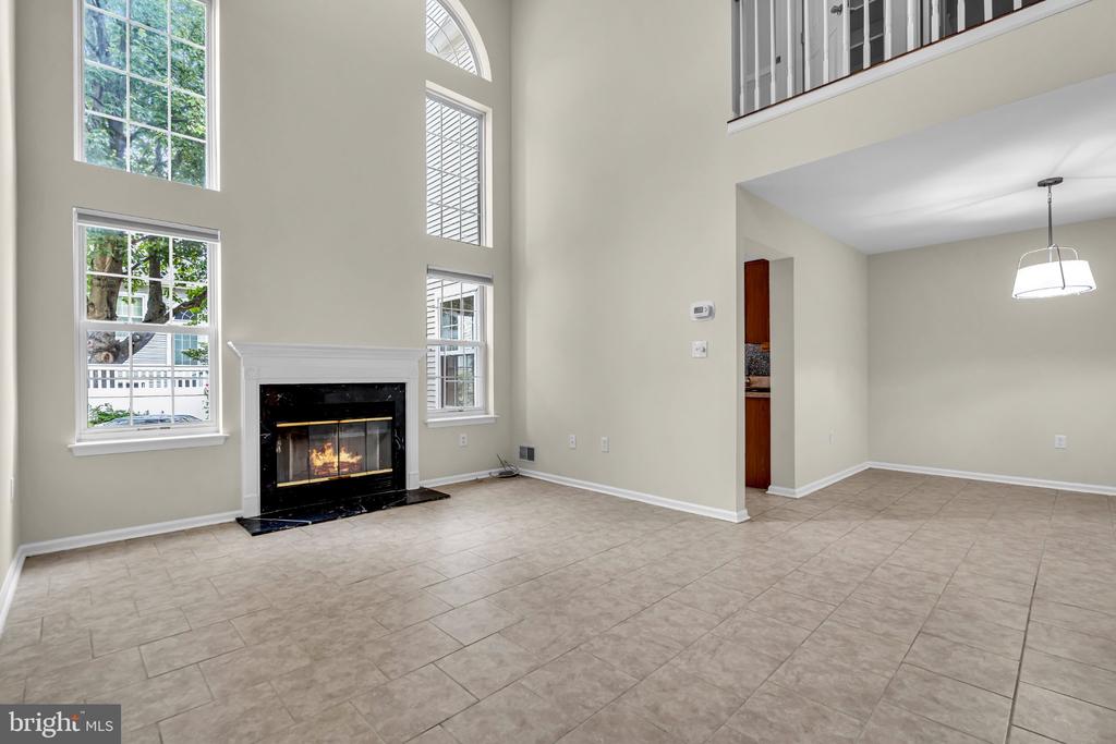 206 SANDPIPER COURT