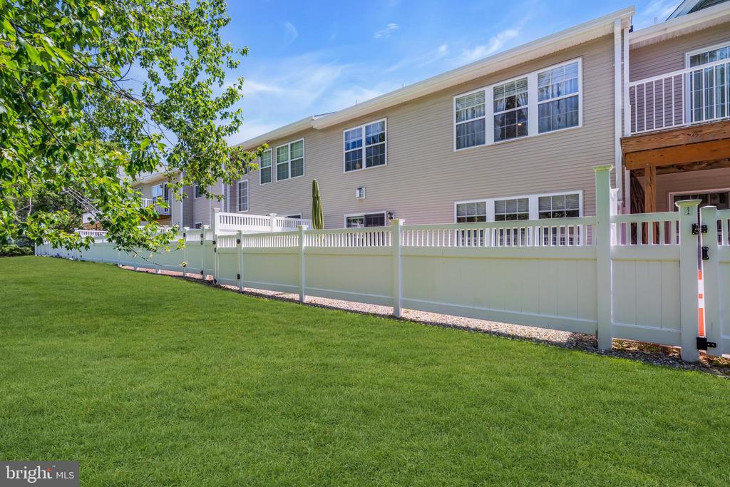 272 COLT STREET