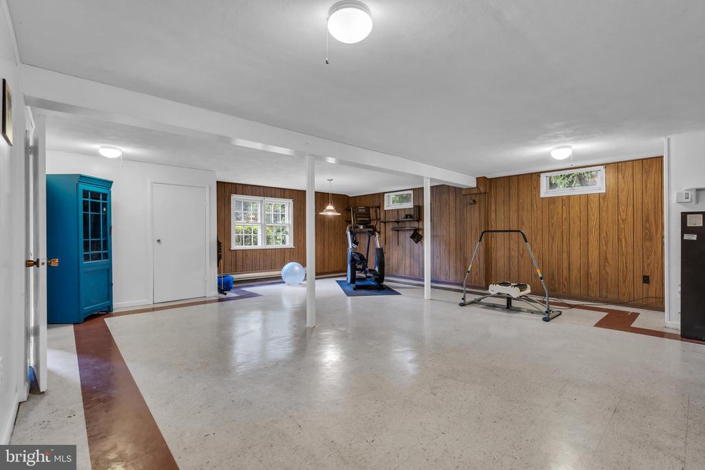 83 HART AVENUE