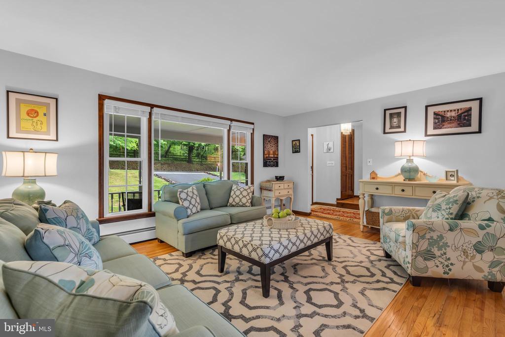 83 HART AVENUE