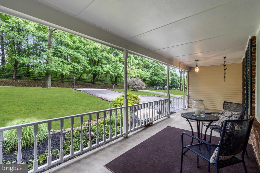 83 HART AVENUE
