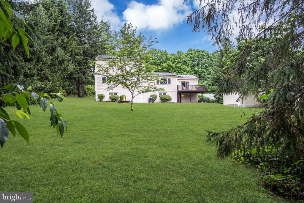 83 HART AVENUE