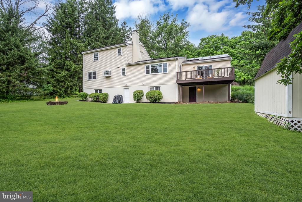 83 HART AVENUE