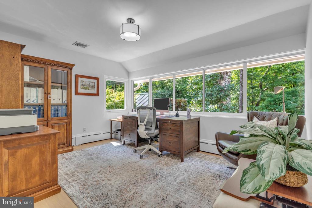 2 PURITAN COURT