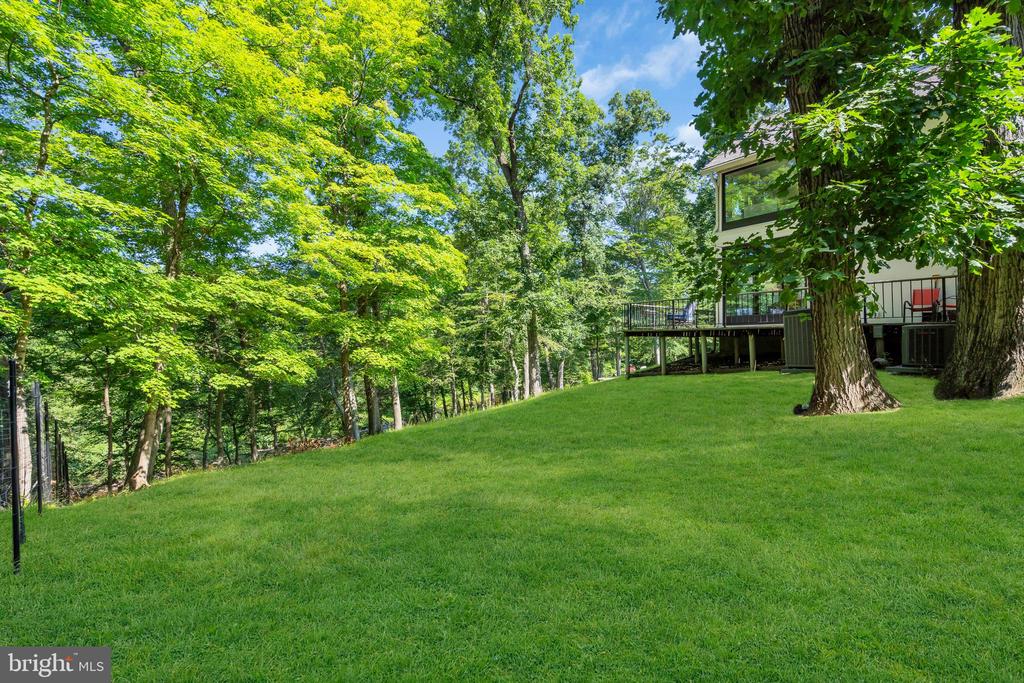 2 PURITAN COURT