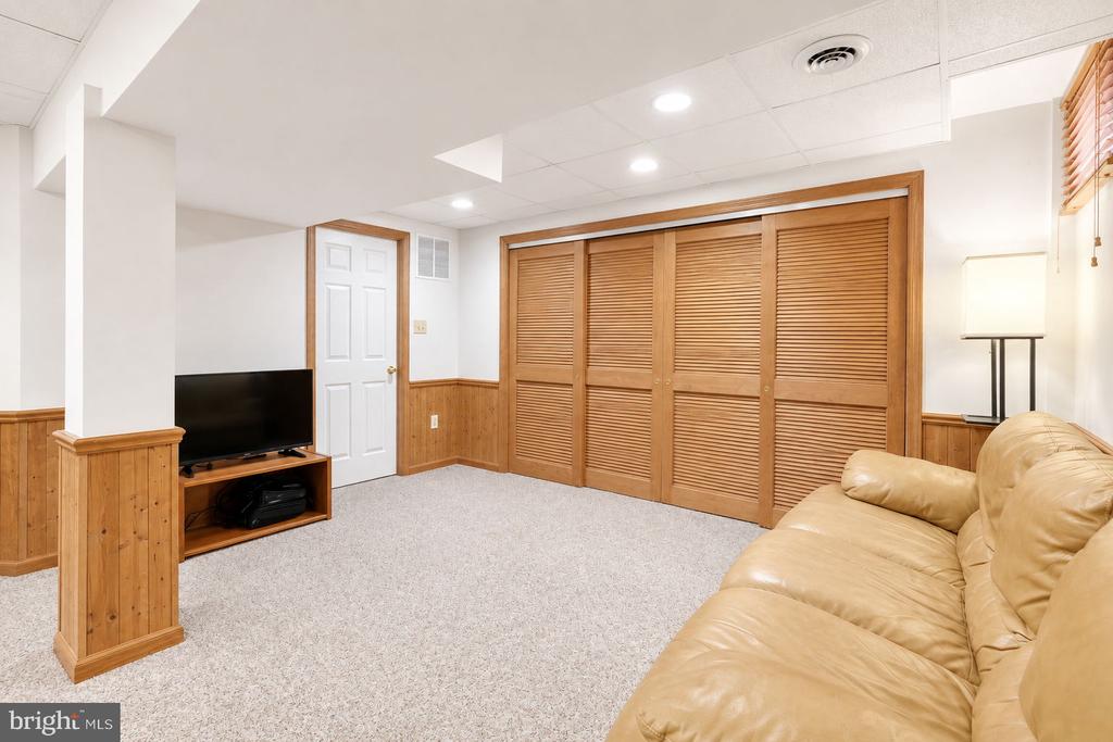 41 HIBISCUS LANE