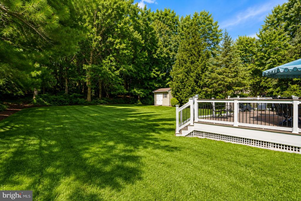 41 HIBISCUS LANE