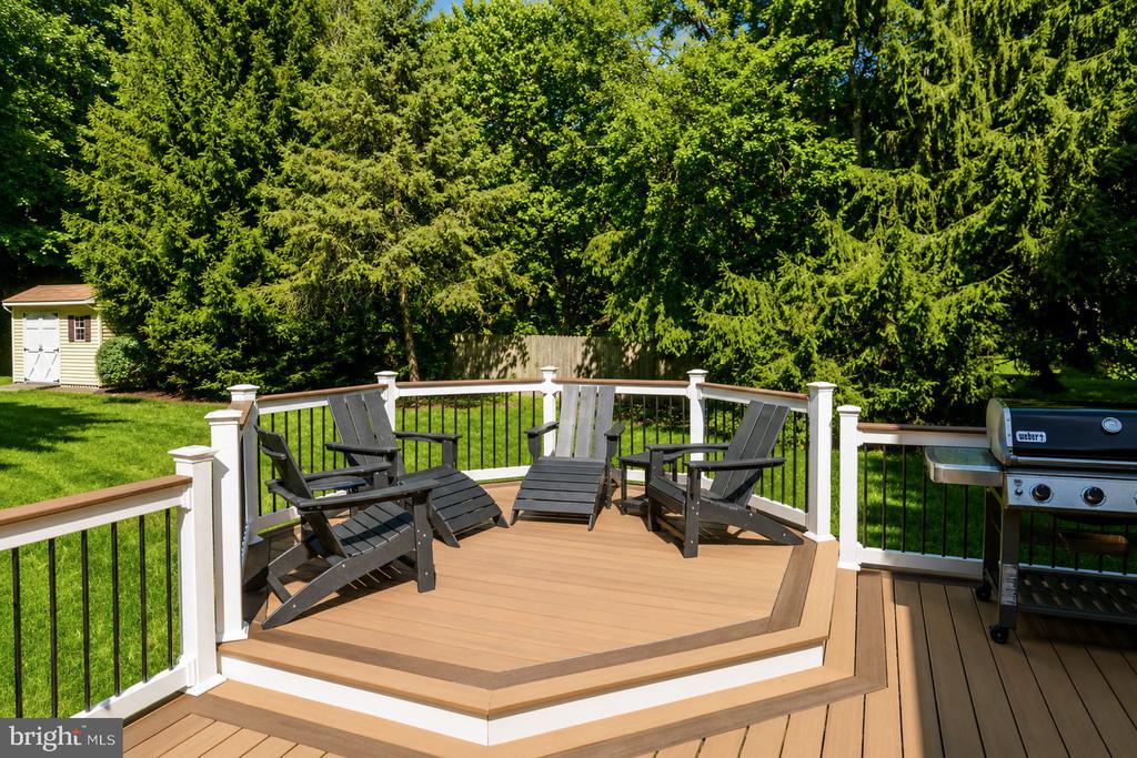41 HIBISCUS LANE