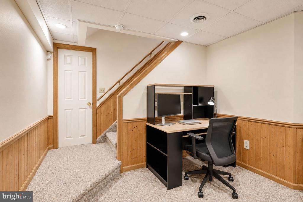 41 HIBISCUS LANE