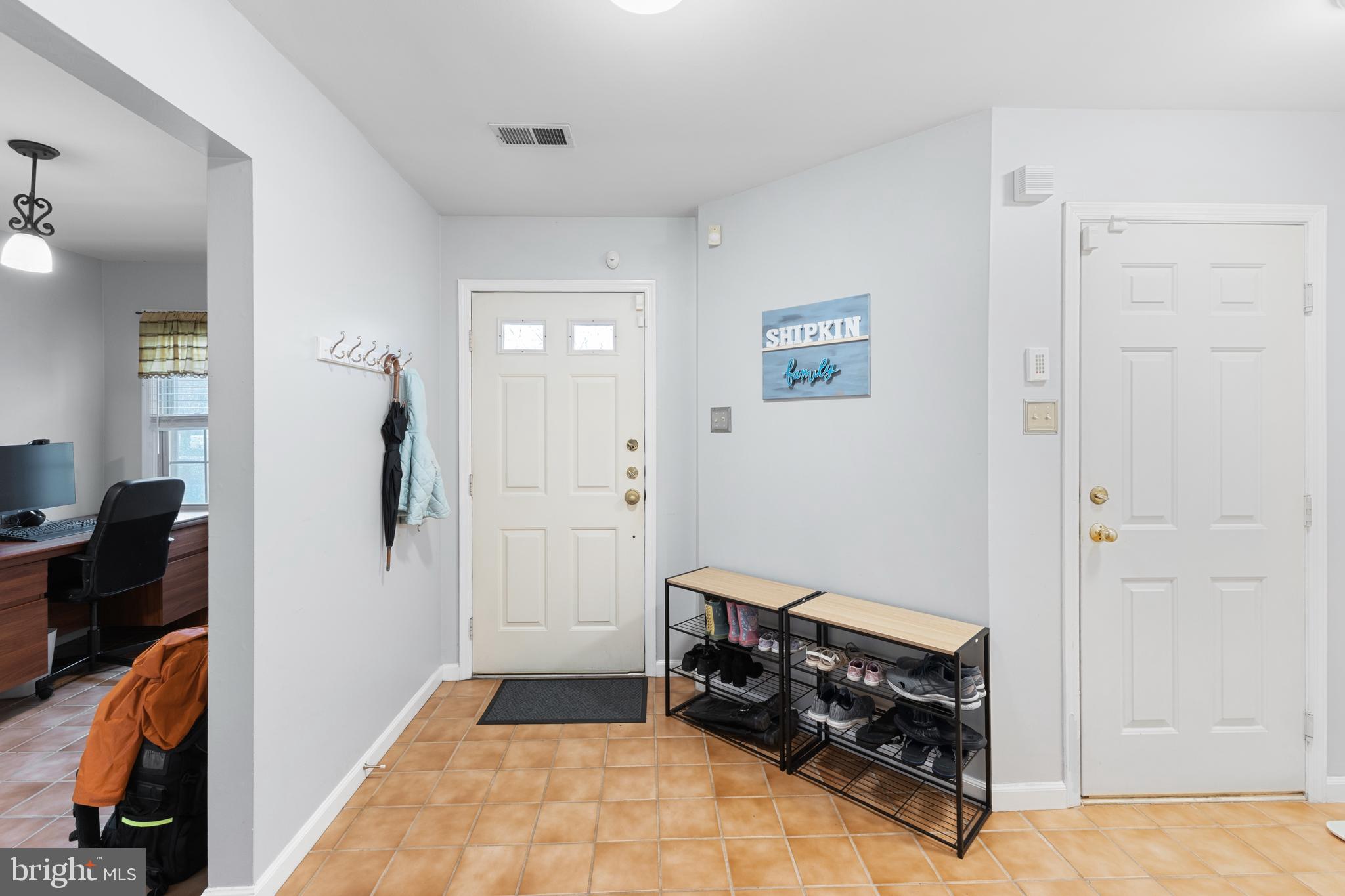 31 Fair Acres Ct