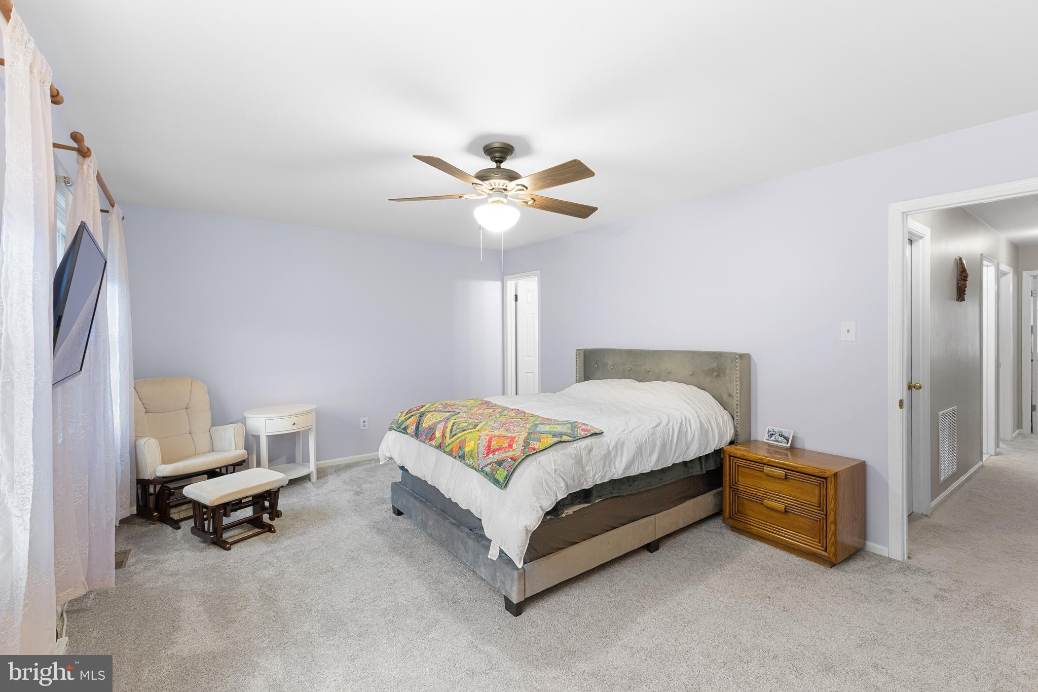 31 Fair Acres Ct