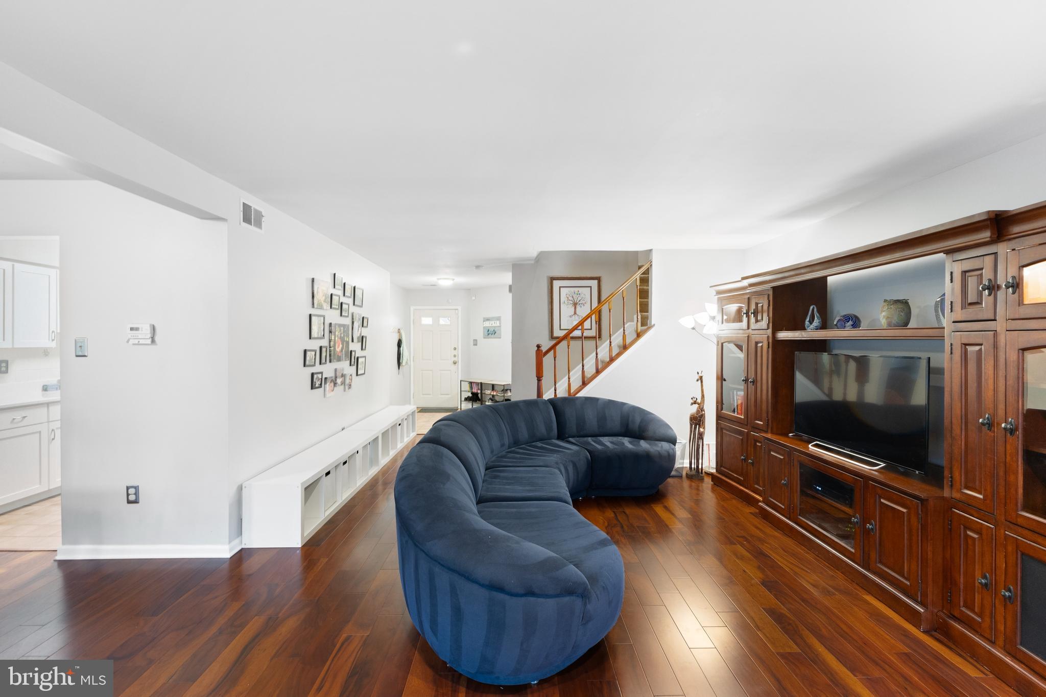 31 Fair Acres Ct