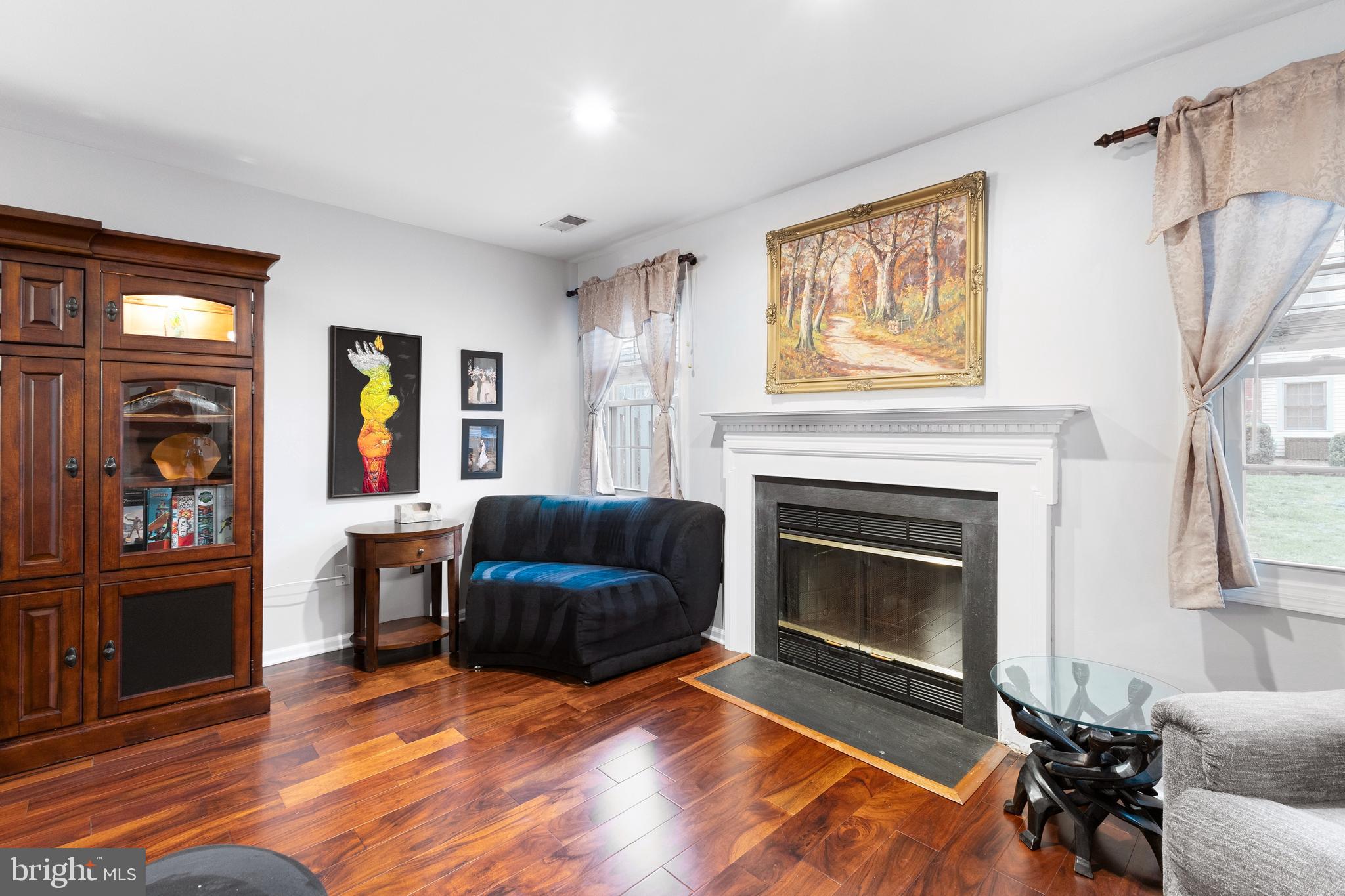 31 Fair Acres Ct