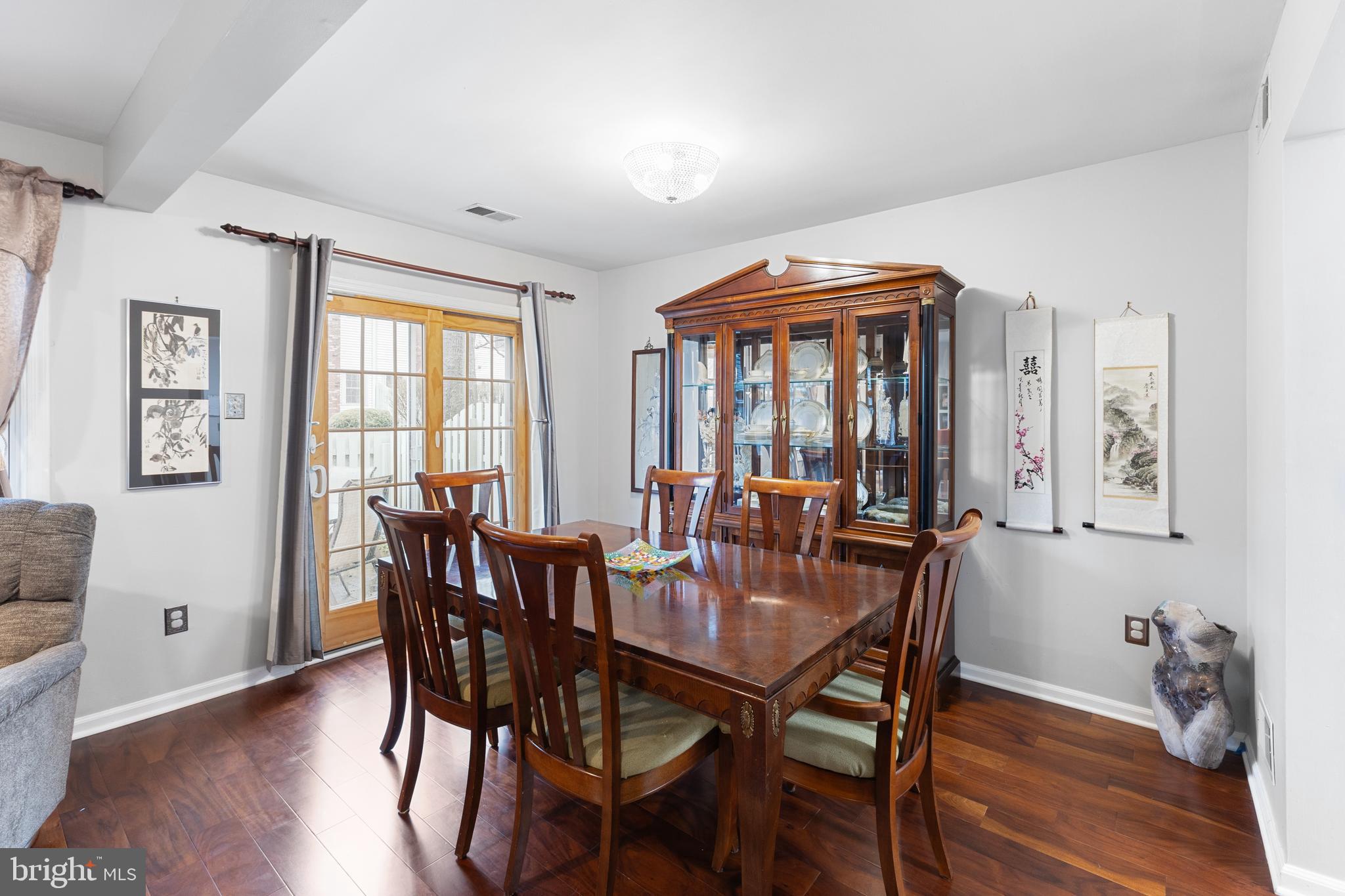31 Fair Acres Ct