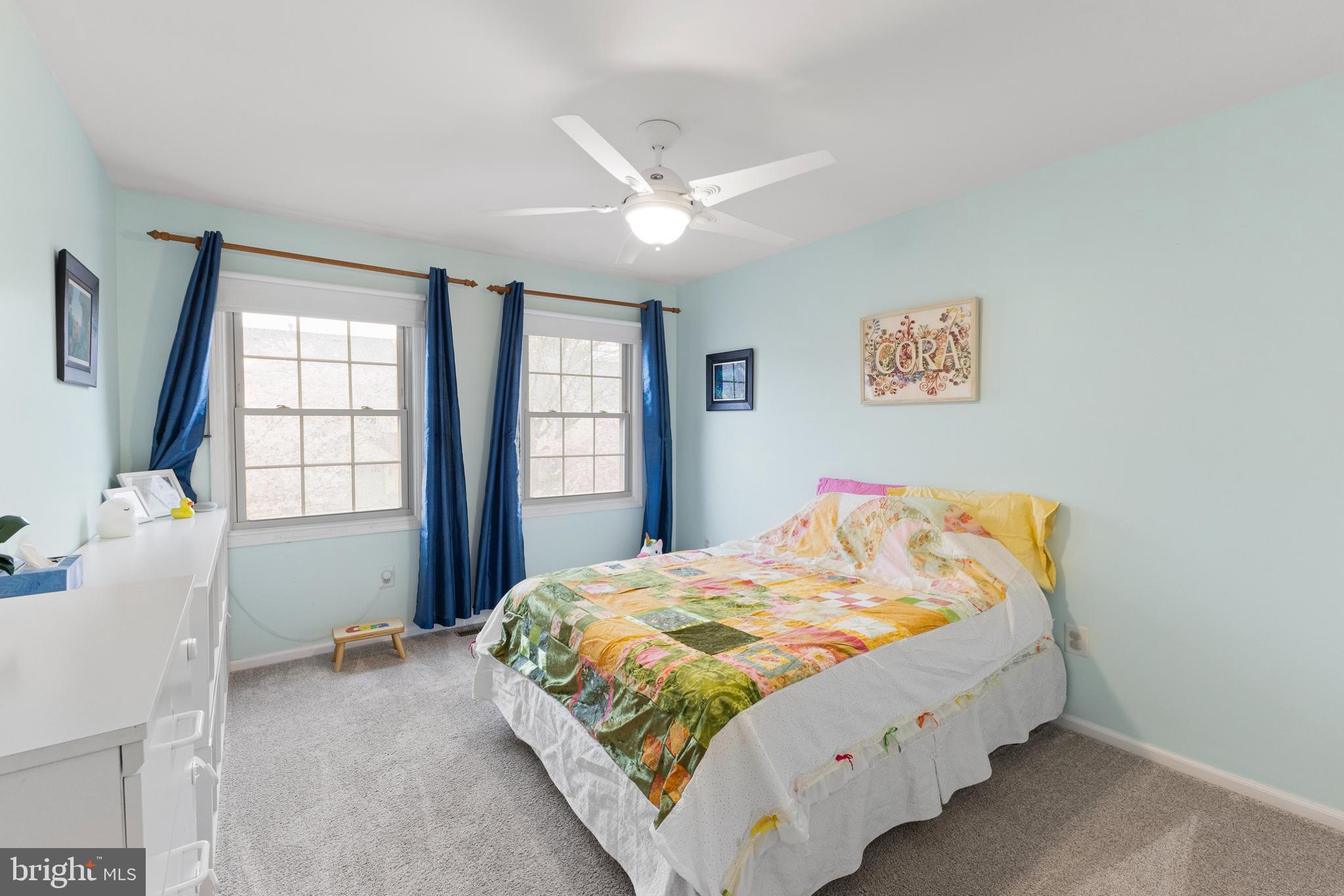 31 Fair Acres Ct