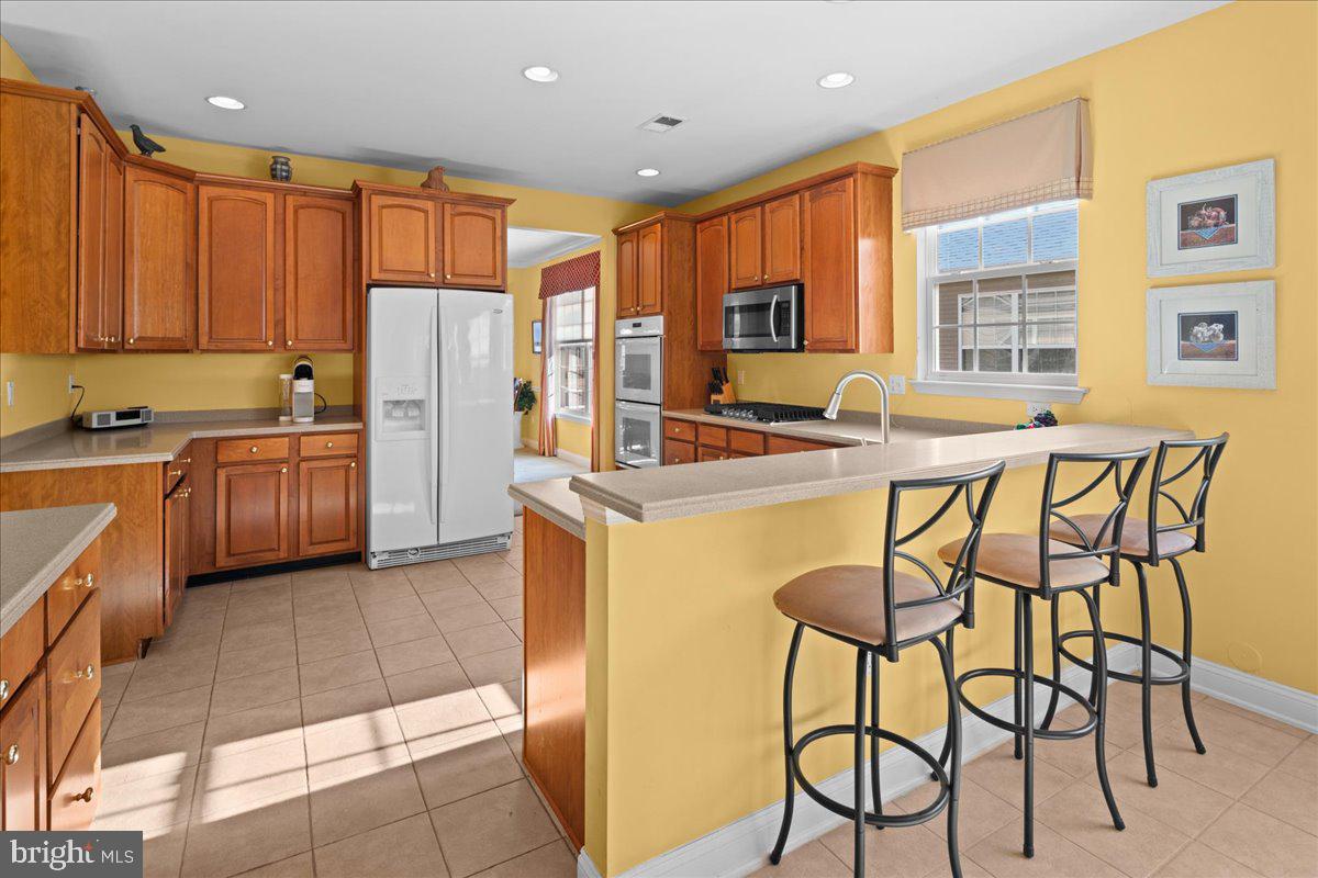 16 Stony Path Dr