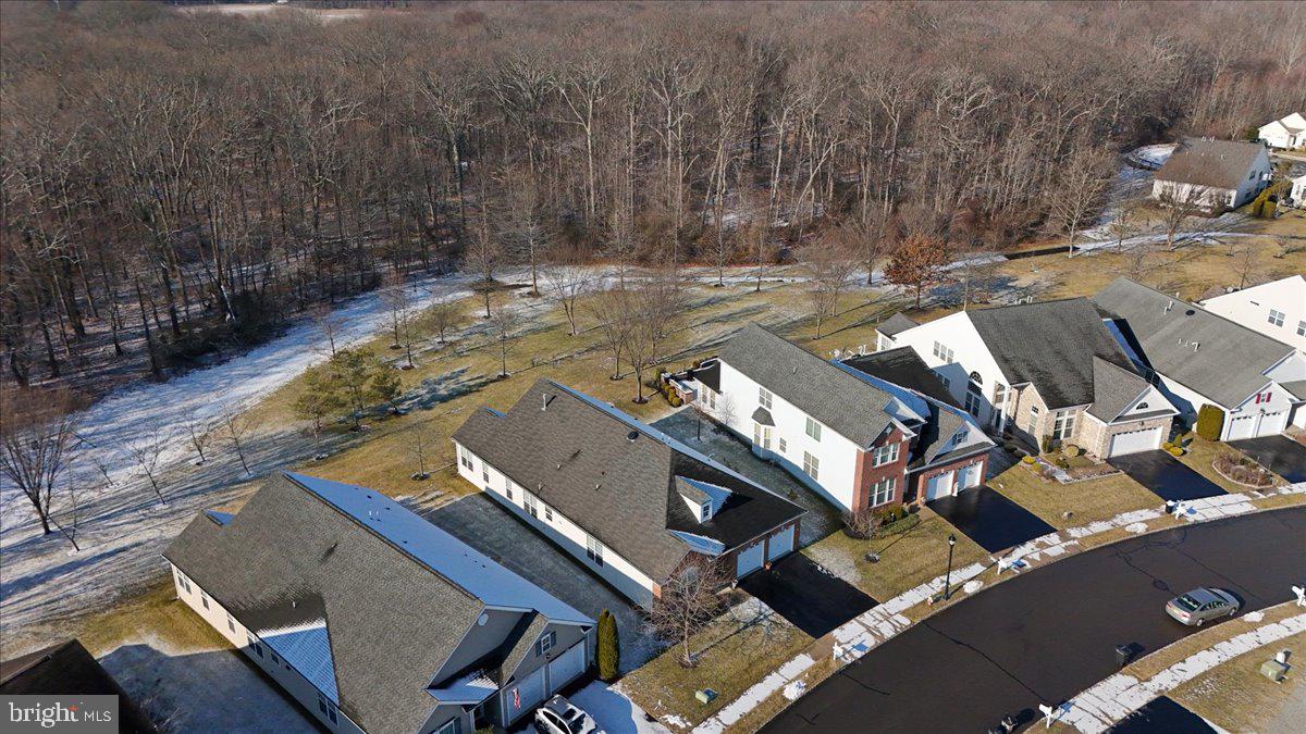 16 Stony Path Dr