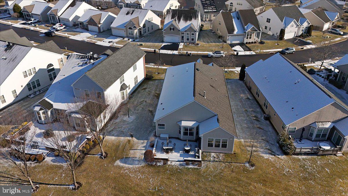 16 Stony Path Dr