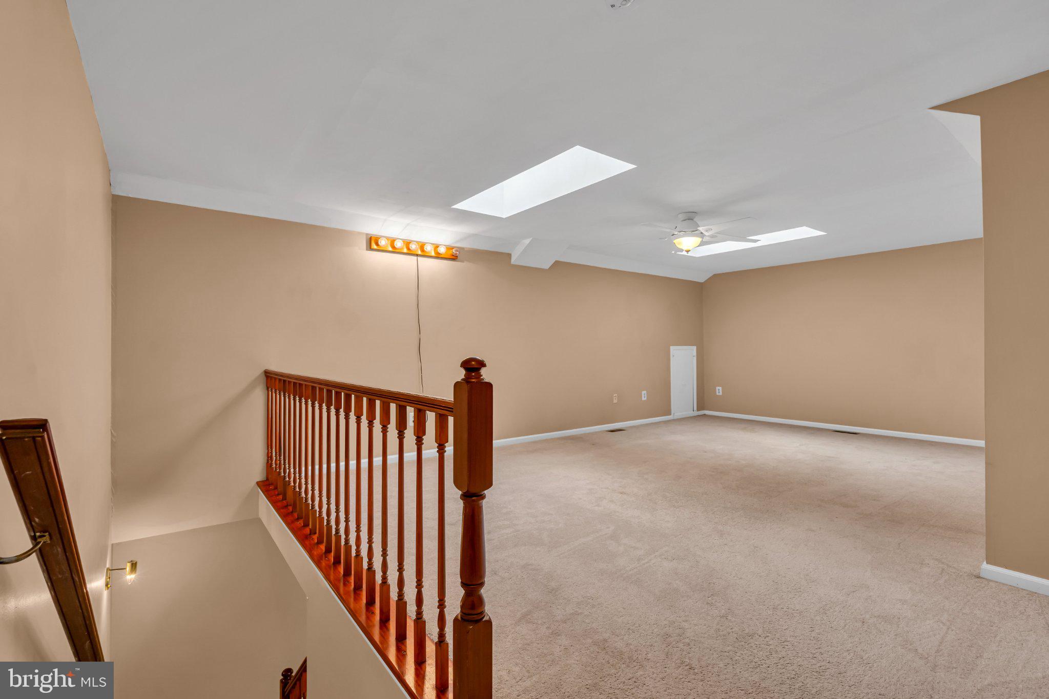 31 FAIR ACRES COURT