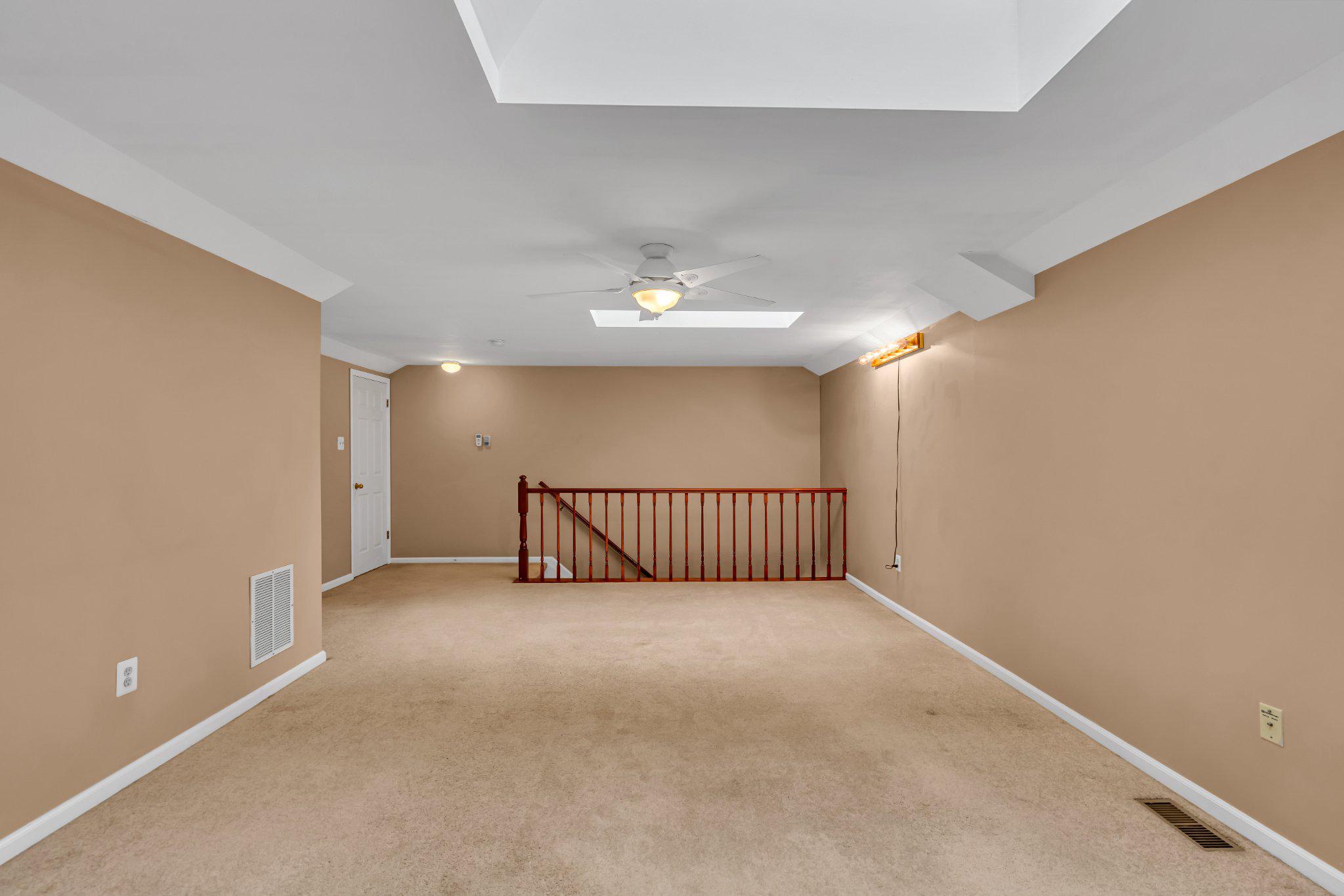 31 FAIR ACRES COURT