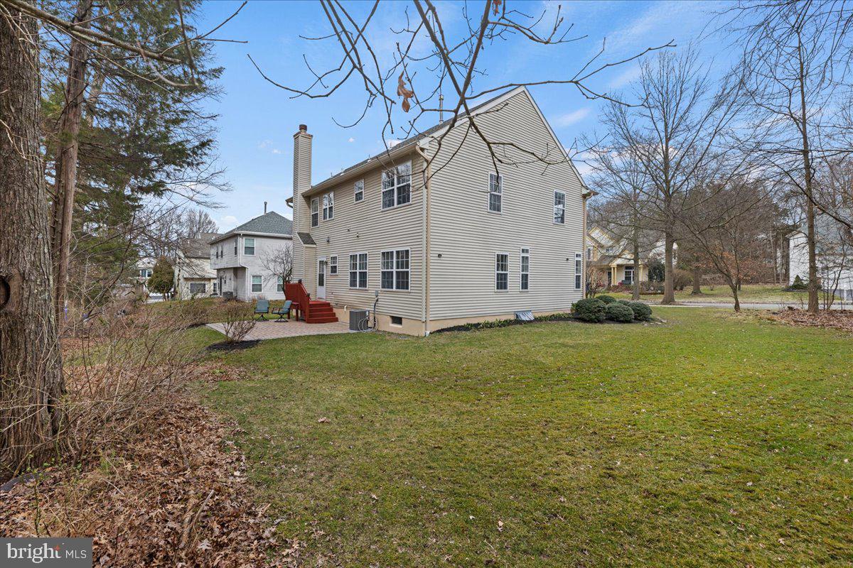 8 Lehigh Ct