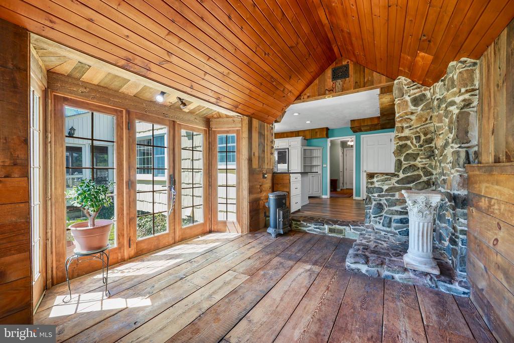339 MOUNTAINVIEW ROAD