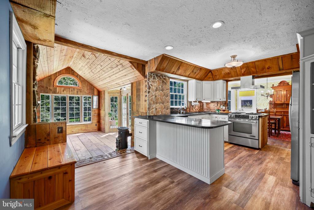 339 MOUNTAINVIEW ROAD