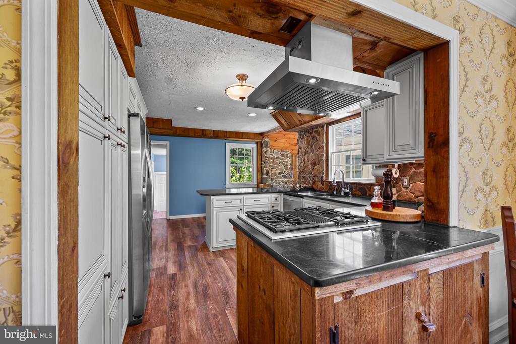 339 MOUNTAINVIEW ROAD