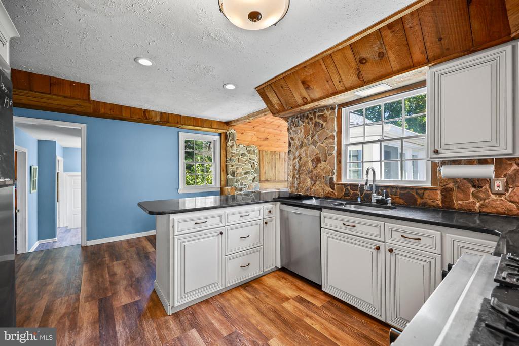 339 MOUNTAINVIEW ROAD