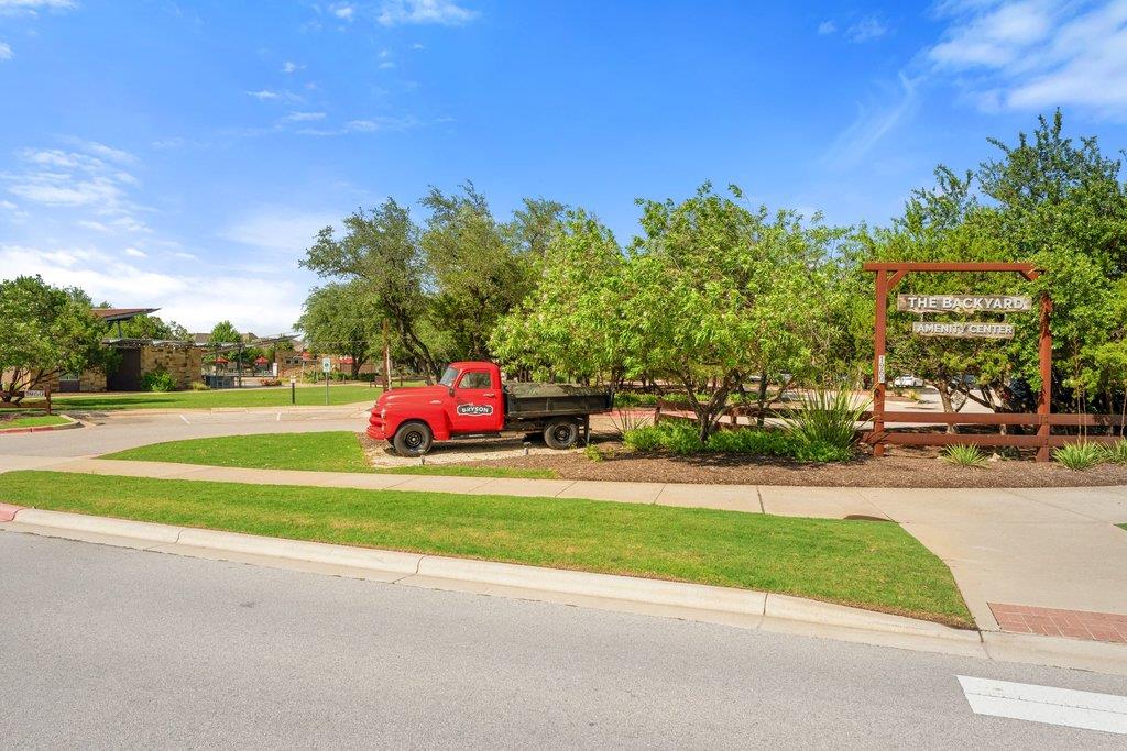 1233 Sweetspire ST