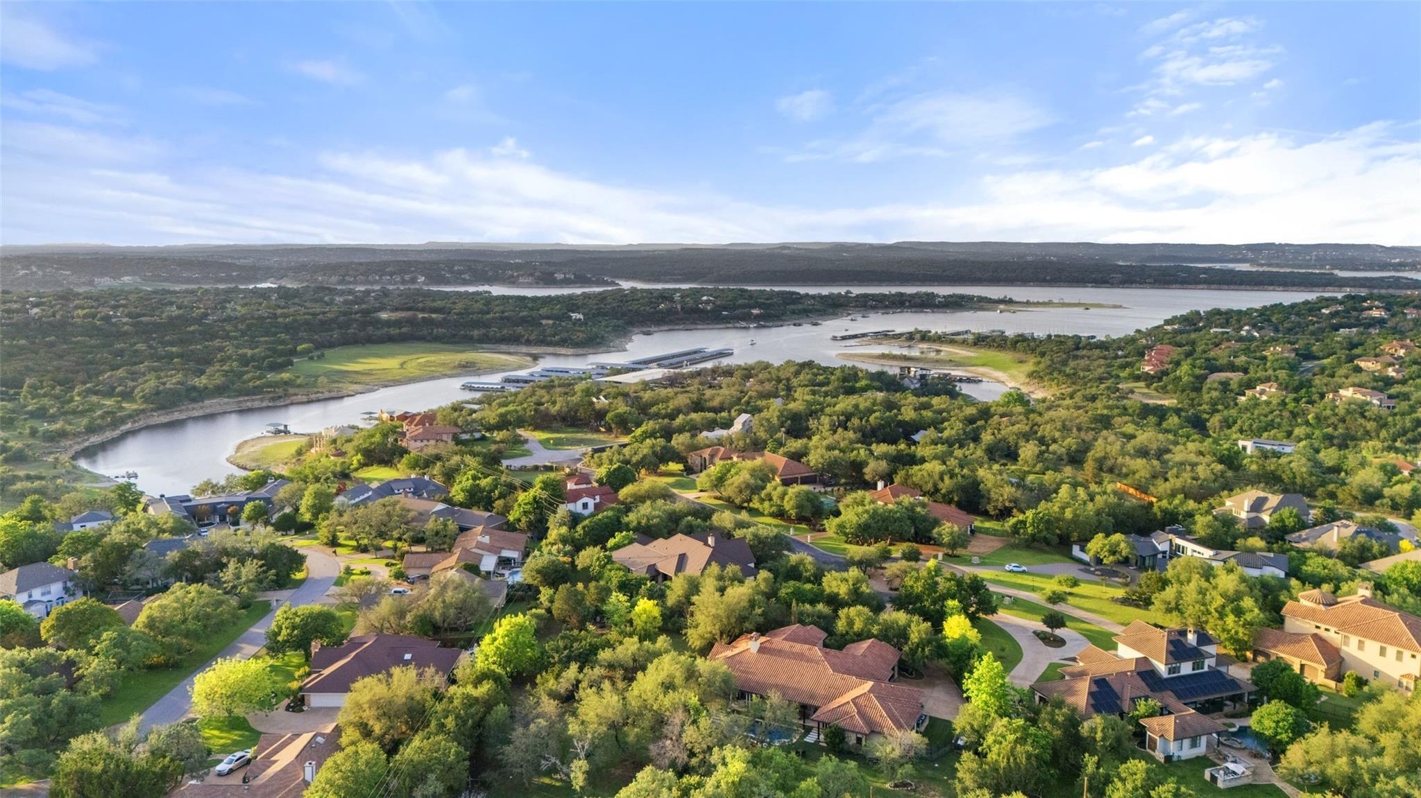 105 Harbor Hill DR