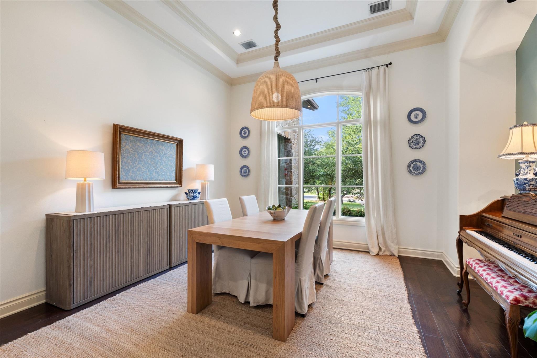 105 Harbor Hill DR
