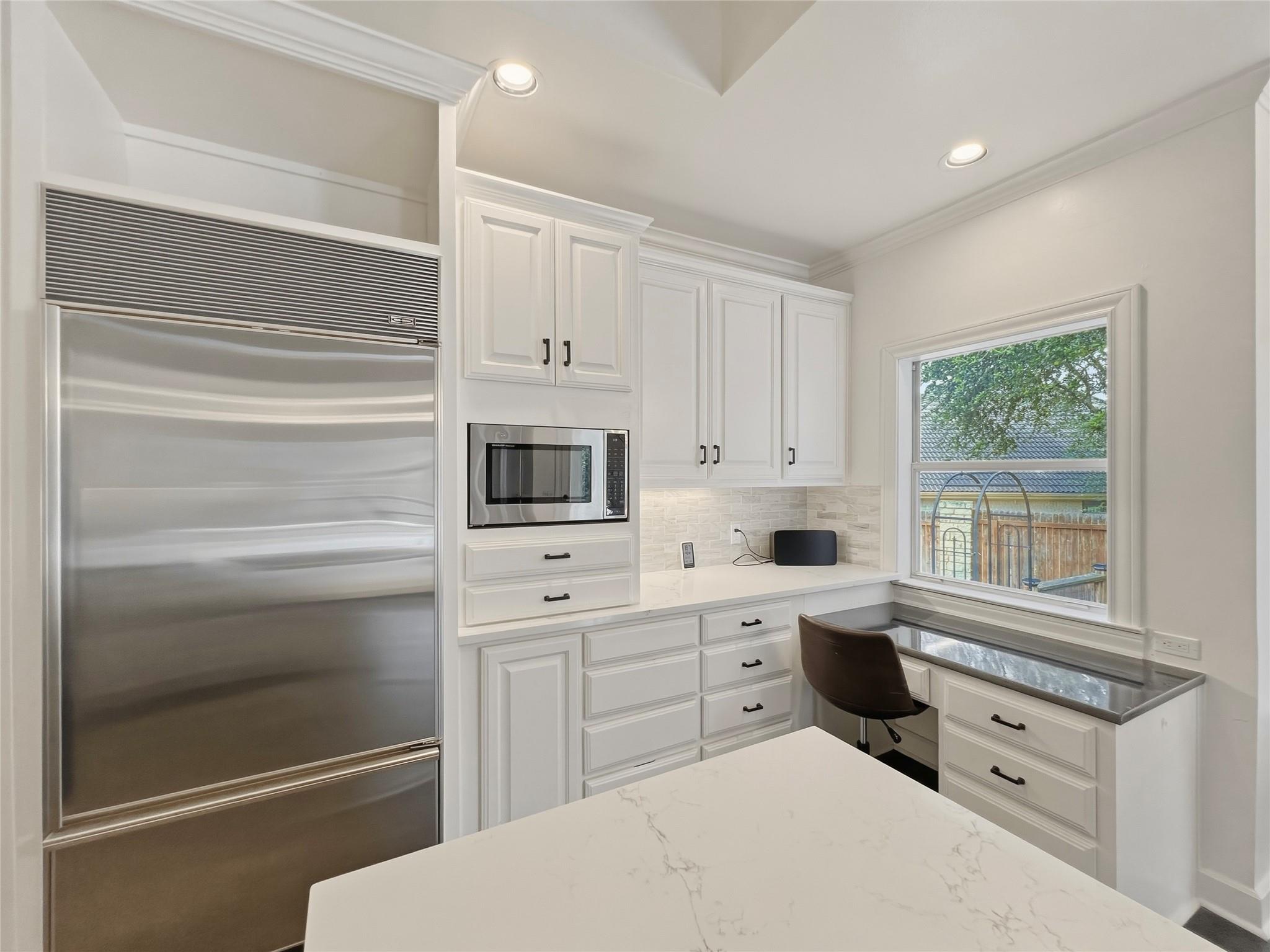 6 Candleleaf CT