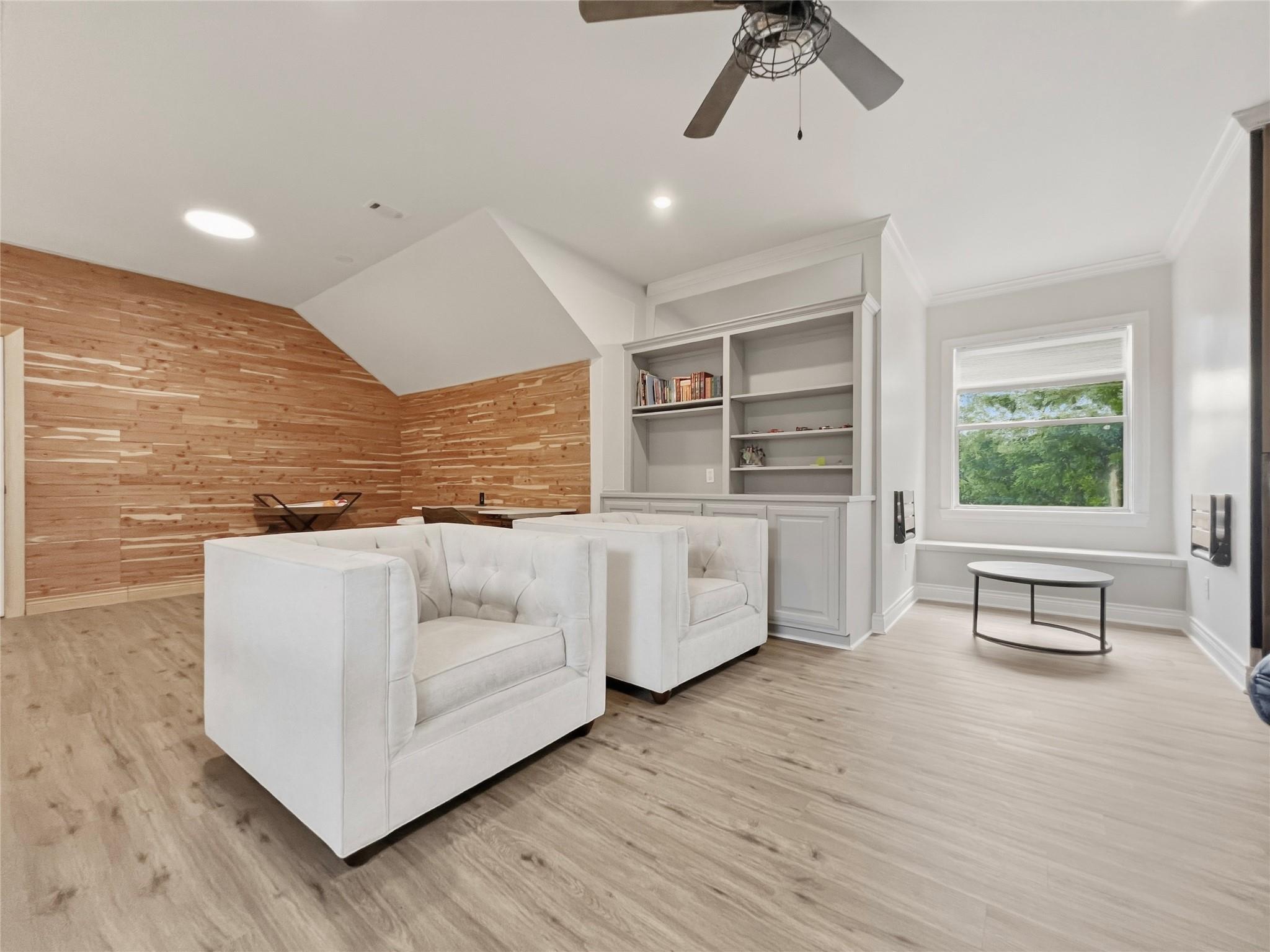 6 Candleleaf CT