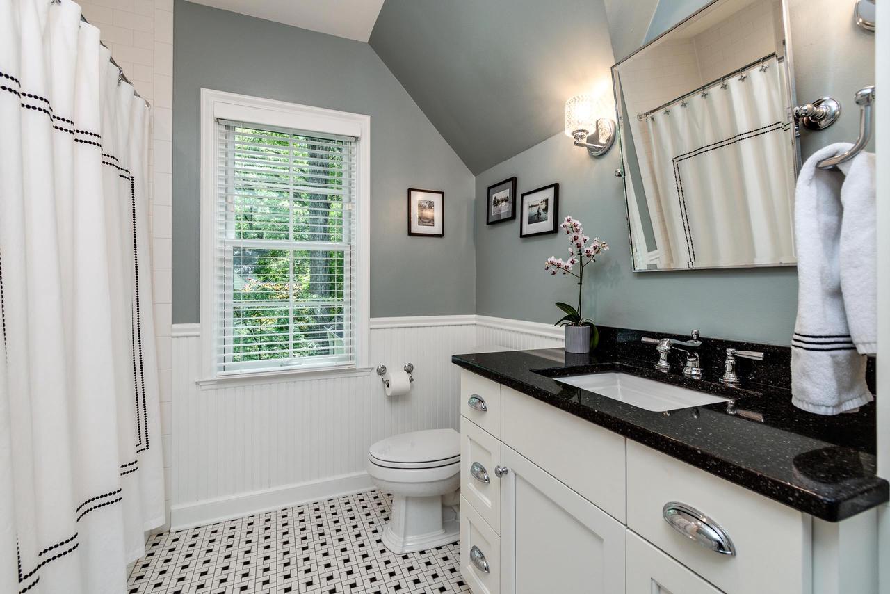 3315 Blackhawk Drive