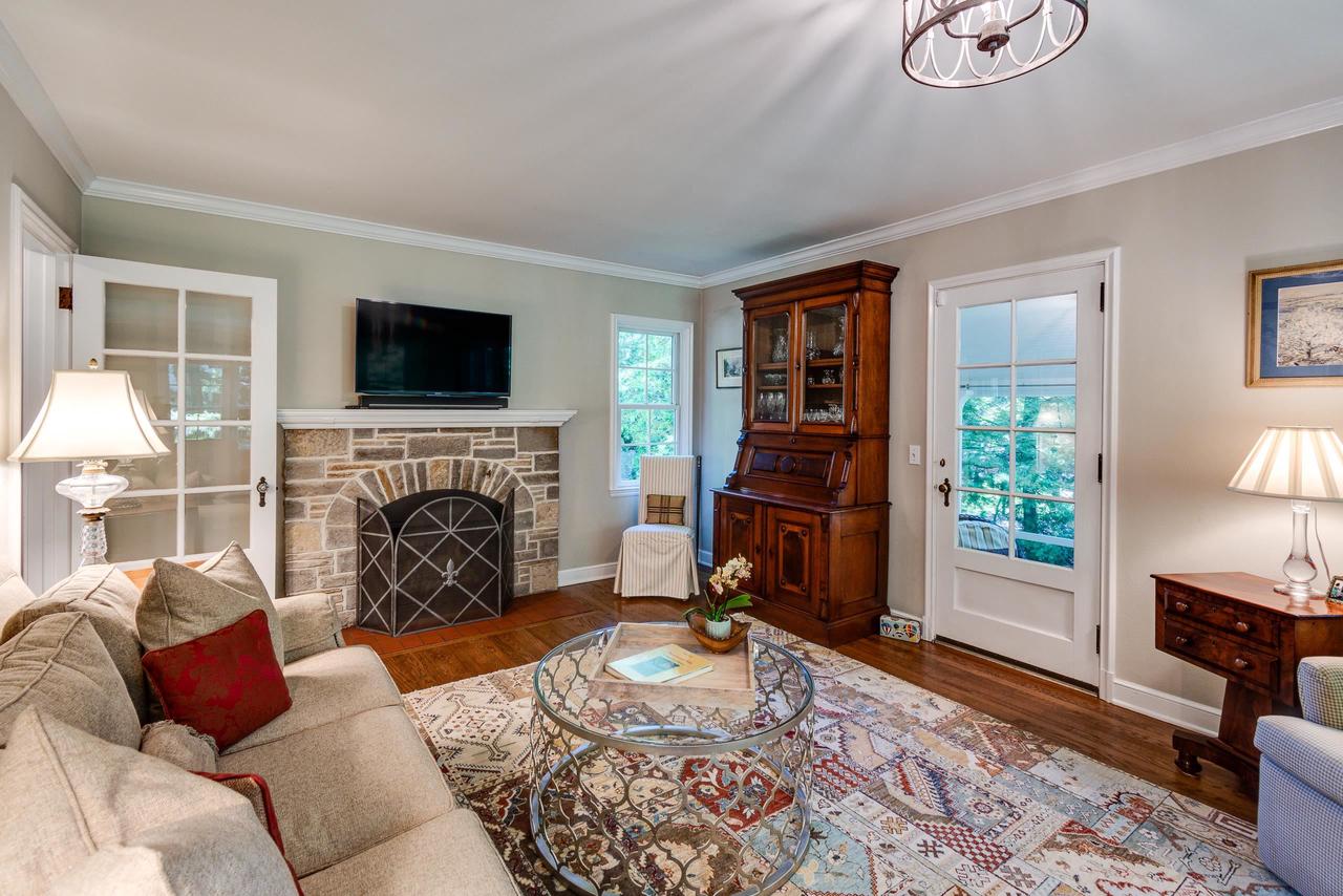 3315 Blackhawk Drive