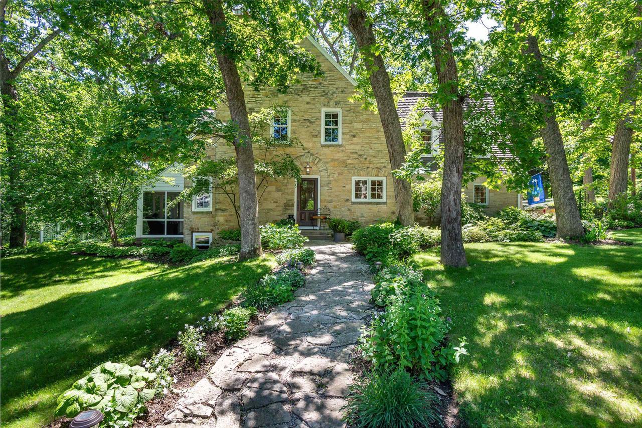 3315 Blackhawk Drive