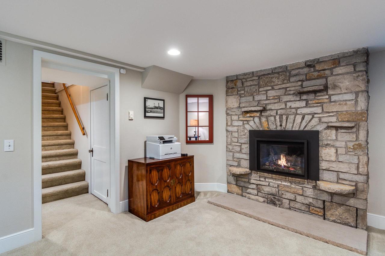 3315 Blackhawk Drive