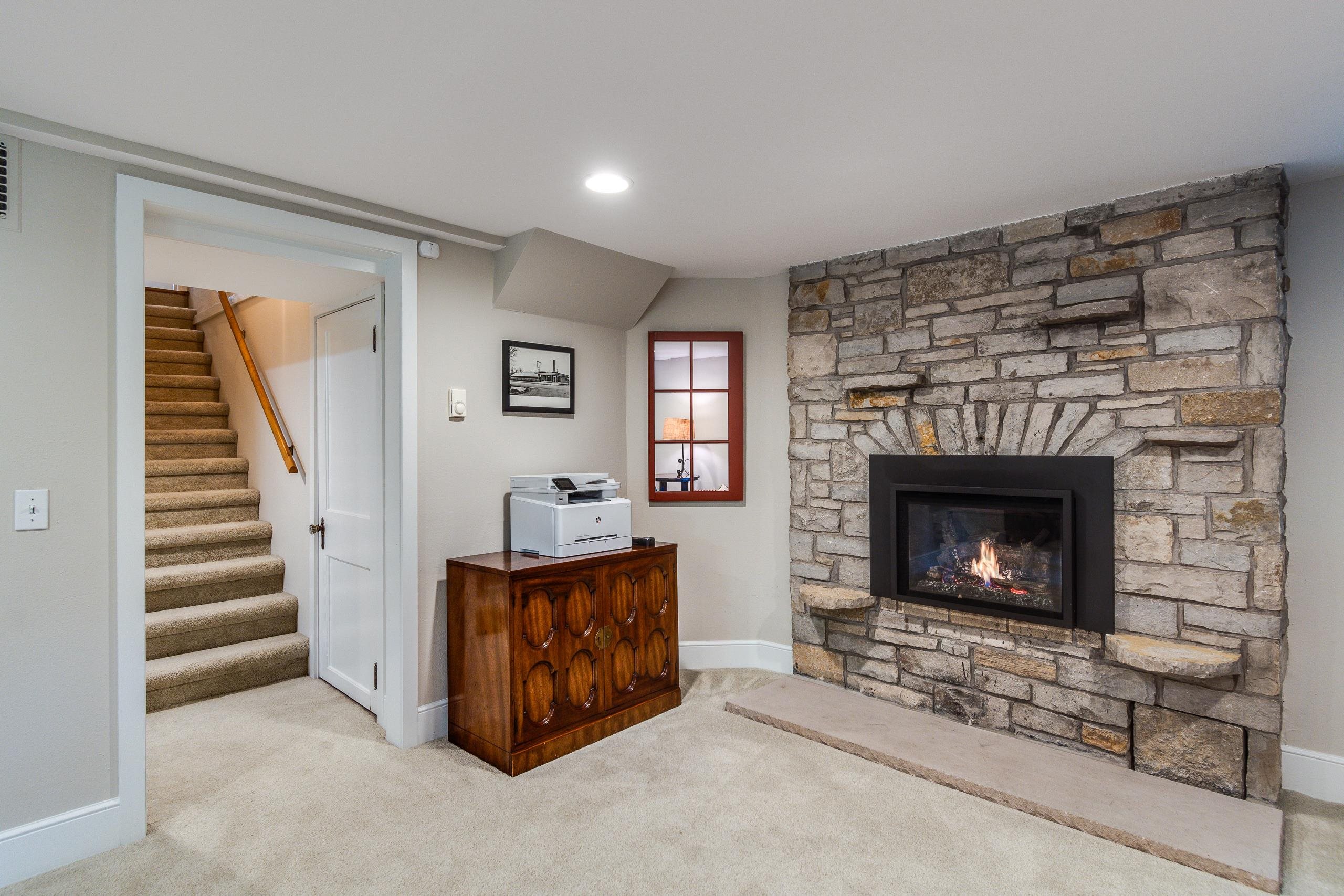 3315 Blackhawk Drive