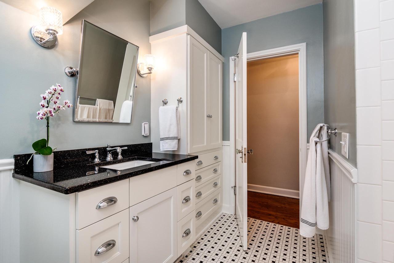 3315 Blackhawk Drive